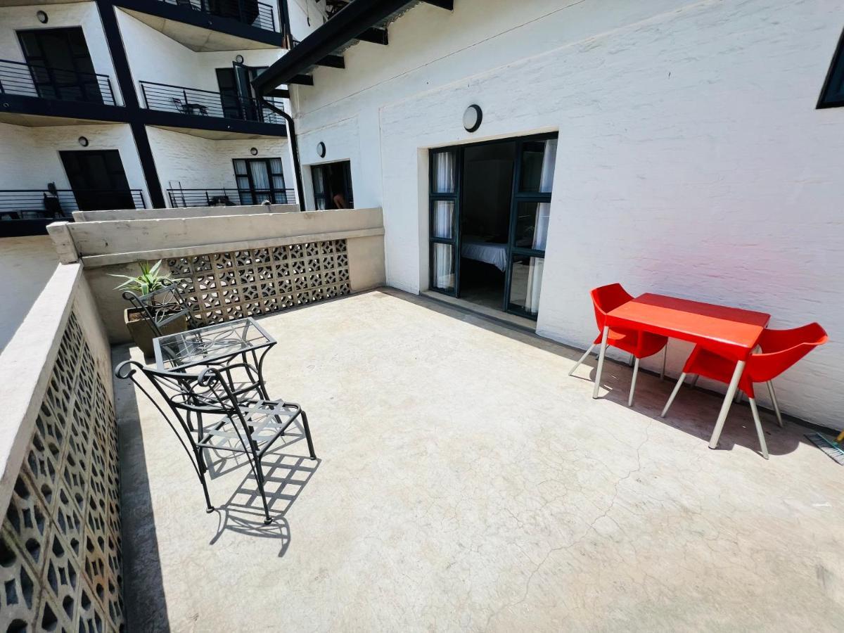 City Living Apartment 119 - Washer, 4K Tv, Fast Wifi, & Sunny Balcony Johannesburg Ngoại thất bức ảnh