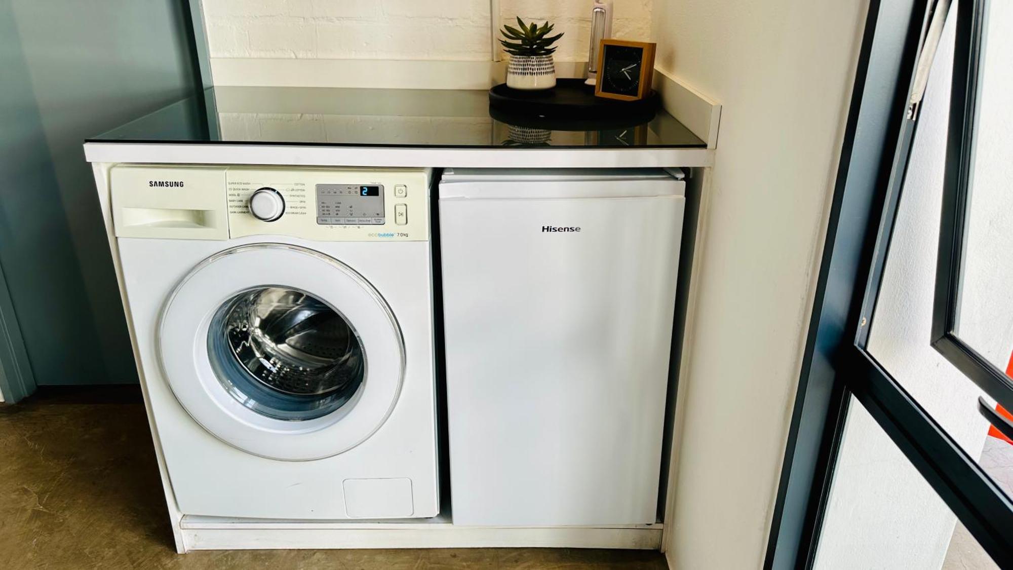 City Living Apartment 119 - Washer, 4K Tv, Fast Wifi, & Sunny Balcony Johannesburg Ngoại thất bức ảnh